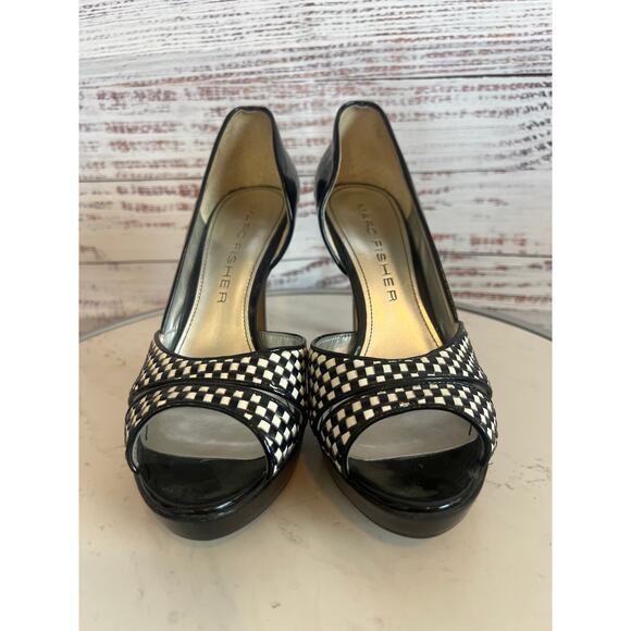 Marc Fisher Black and White Peep Toe Platform Heels Size 7 1/2 - Picture 2 of 12